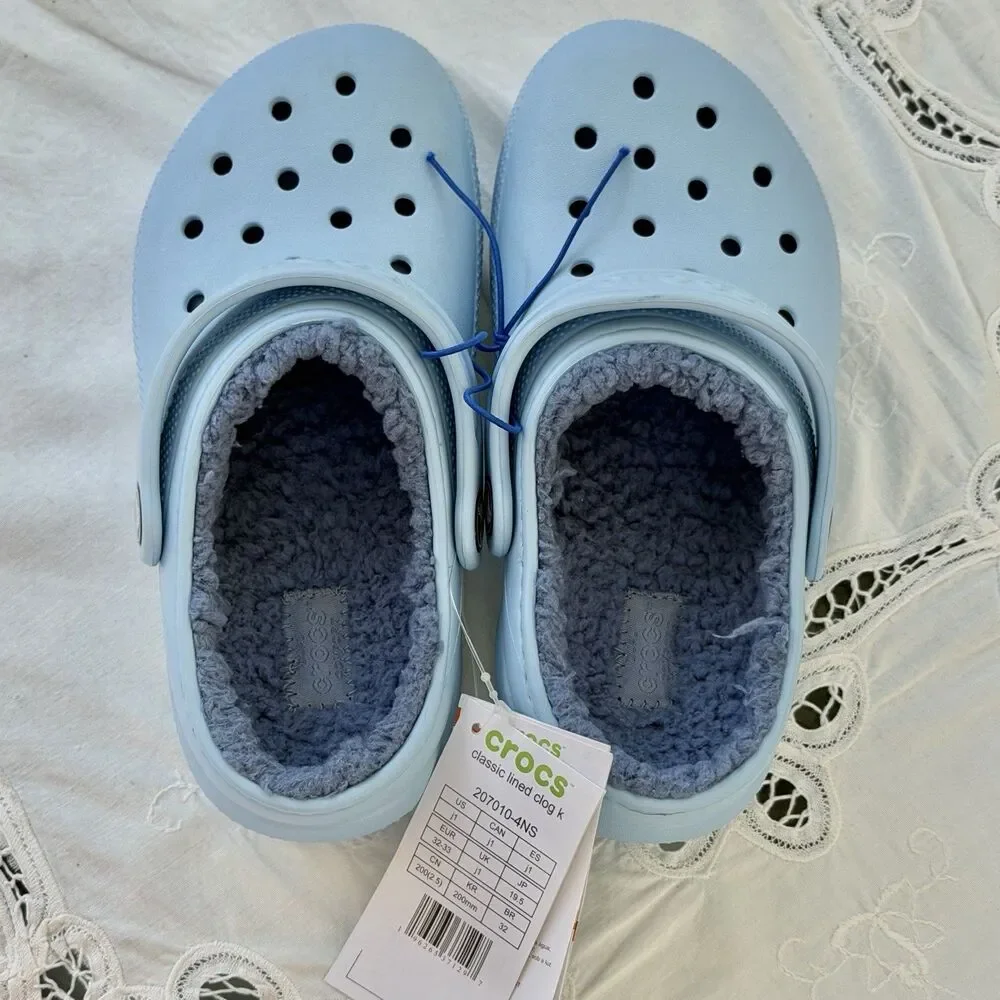 New Crocs Classic Lined Clog Kids J1 Light Blue Fleece Lined Unisex